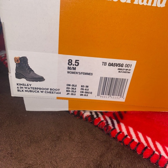TIMBERLAND Women's Kinsley 6-Inch Waterproof Boot Cheetah size 8.5 - Picture 3 of 9